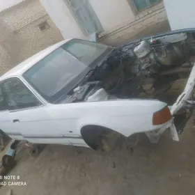 BMW 7 Series 1990