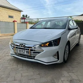 Hyundai Elantra 2019