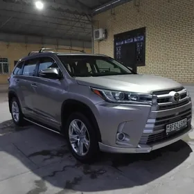 Toyota Highlander 2015