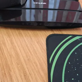 Router TP link w8970