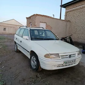 Opel Astra 1992