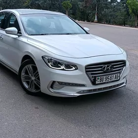 Hyundai Azera 2018