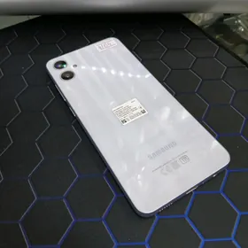 Samsung A05 4/64 GB️