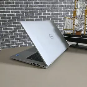 Dell i5 11 16Gb Ram 256GB ssd