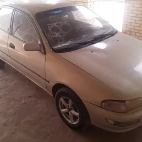 Toyota Carina 1992