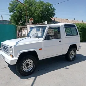 Mitsubishi Pajero 1993
