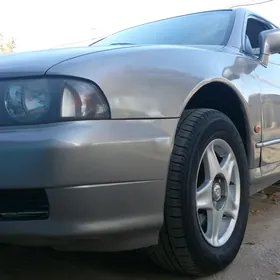 Mitsubishi Diamante 1997