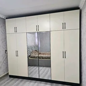 MEBEL STENKA 