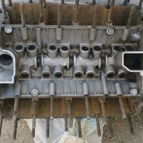 Blok gaz 53