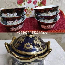 сахарница и 6 пиалушек