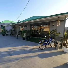 Satlyk kafe-moyka  ,,HAUS"
