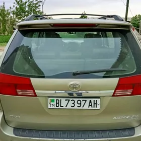 Toyota Sienna 2003