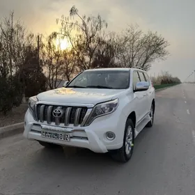 Toyota Land Cruiser Prado 2010