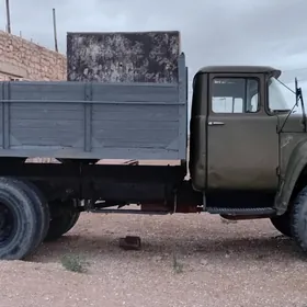Zil 130 1990