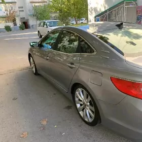 Hyundai Azera 2016