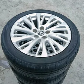 18 Camry disga teker.
