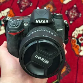 nikon