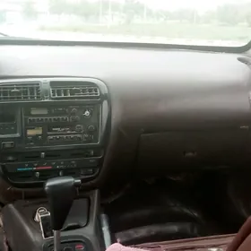 Toyota Carina 1994