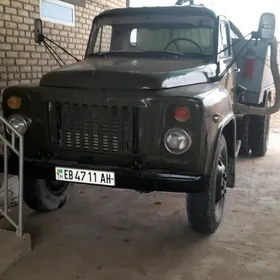 Gaz 53 1990