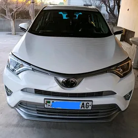 Toyota RAV4 2018