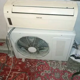 Kansiner