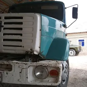 Zil 4331 1989