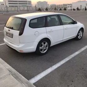 Ford Focus 2010