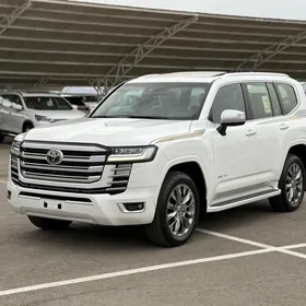 Toyota Land Cruiser 2023