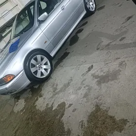 BMW E39 1999