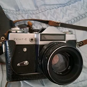 zenit  e