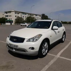 Infiniti EX35 2010