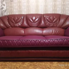 кожаный диван 2 крес