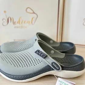 crocs