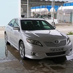 Toyota Camry 2011