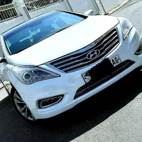 Hyundai Azera 2012