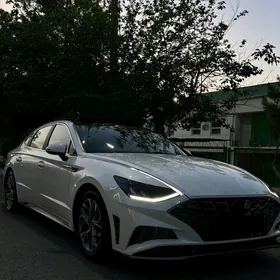 Hyundai Sonata 2020