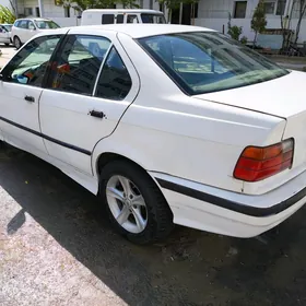 BMW 325 1992