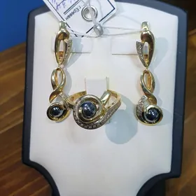 Komplekt gyzyl