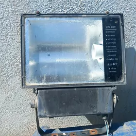 Prožektor korpus