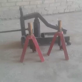 дамкрат