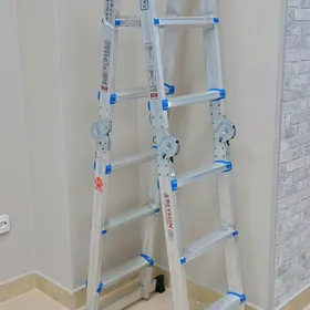 Acrobat Stremyanka