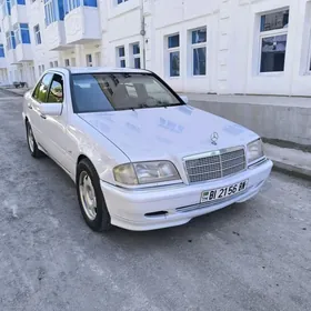 Mercedes-Benz C320 1995