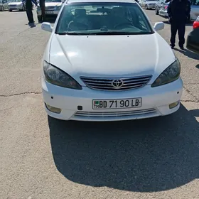 Toyota Camry 2003