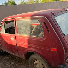 Lada Niva 1981