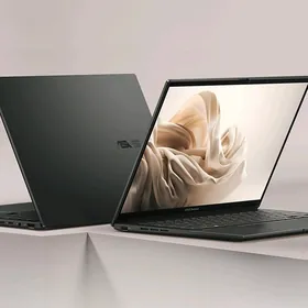 ASUS ZENBOOK ULTRA 5 OLED