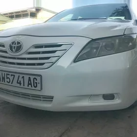 Toyota Camry 2008