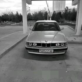 BMW 730 1990