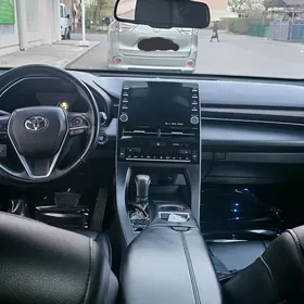 Toyota Avalon 2019