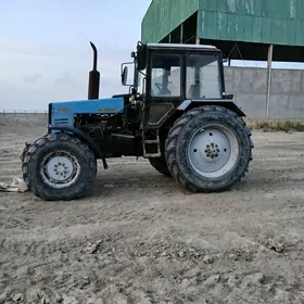 MTZ 80 2014