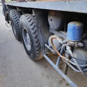DAF CF 1990
